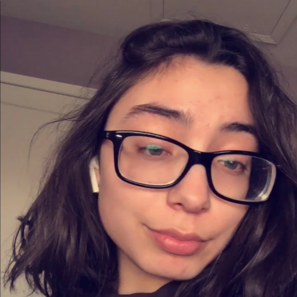 Meet your Posher, Natalie